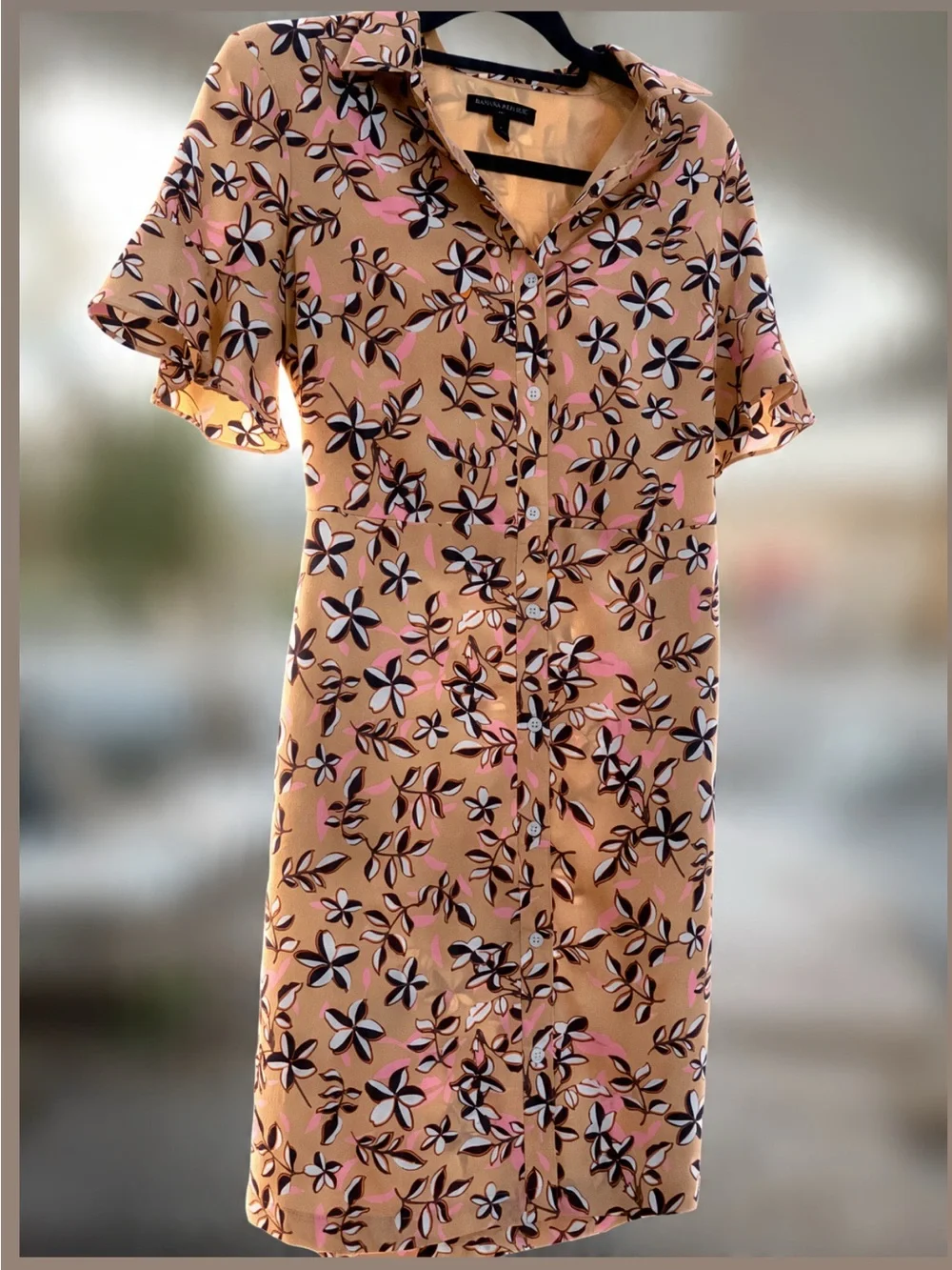 NWOT Banana Republic Tan Floral Button Front Belted Flutter Sleeve Shirt Dress